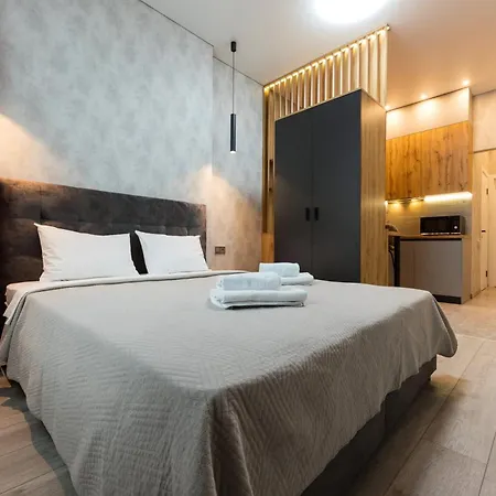 Nyvky Like - Manchattan - 275 Aparthotel